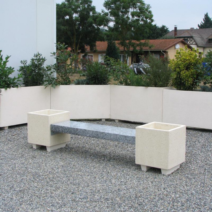 Banquette Anémone aspect pierre lame granit